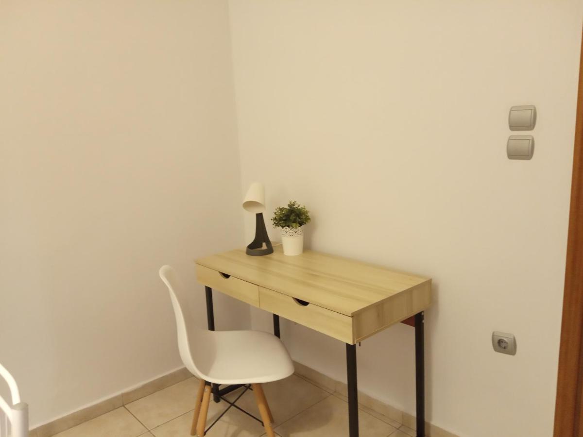 Isavrou Apartment Комотіні Екстер'єр фото